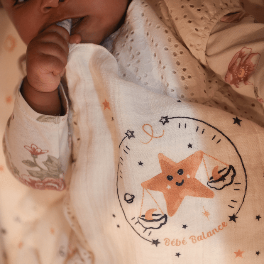 Doudou astro balance Tom et mila - Maison Continuum