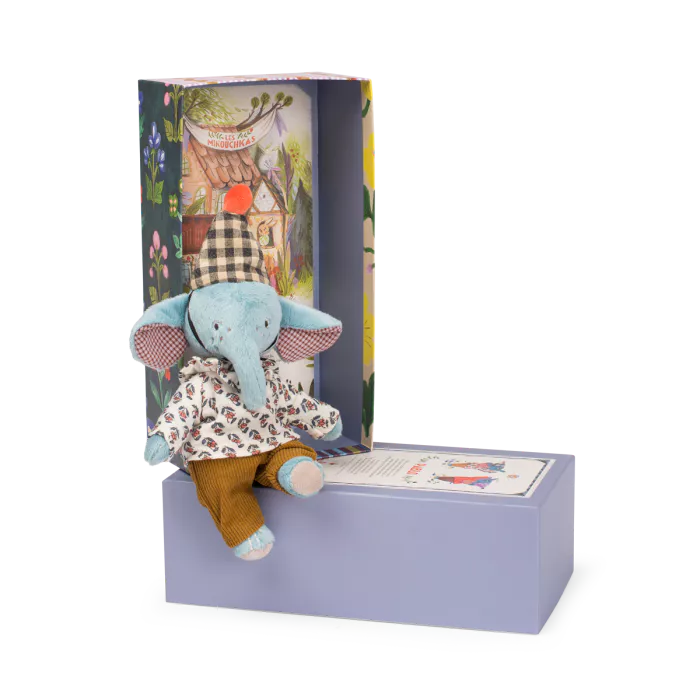 Poupée articulée "Les Minouchkas" Moulin Roty - Maison Continuum